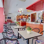 Hotel Sandra