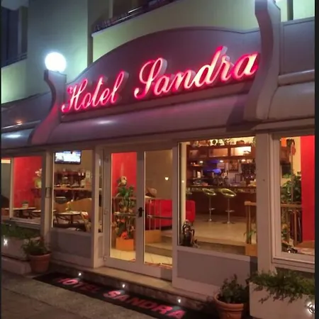 Sandra Hotel