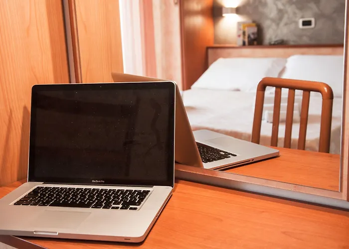 Sandra 3* غاتيو أ ماري