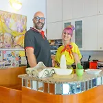 Hotel Sandra 3*