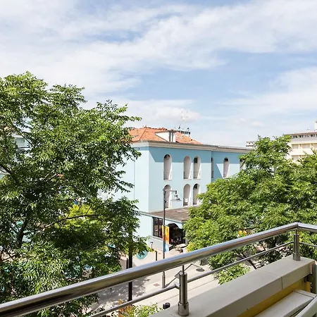 Hotel Sandra