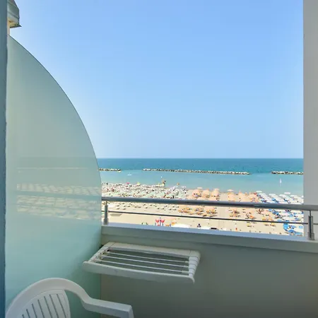 Hotel Sandra Gatteo a Mare