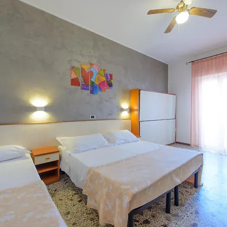 Sandra Hotel Gatteo a Mare